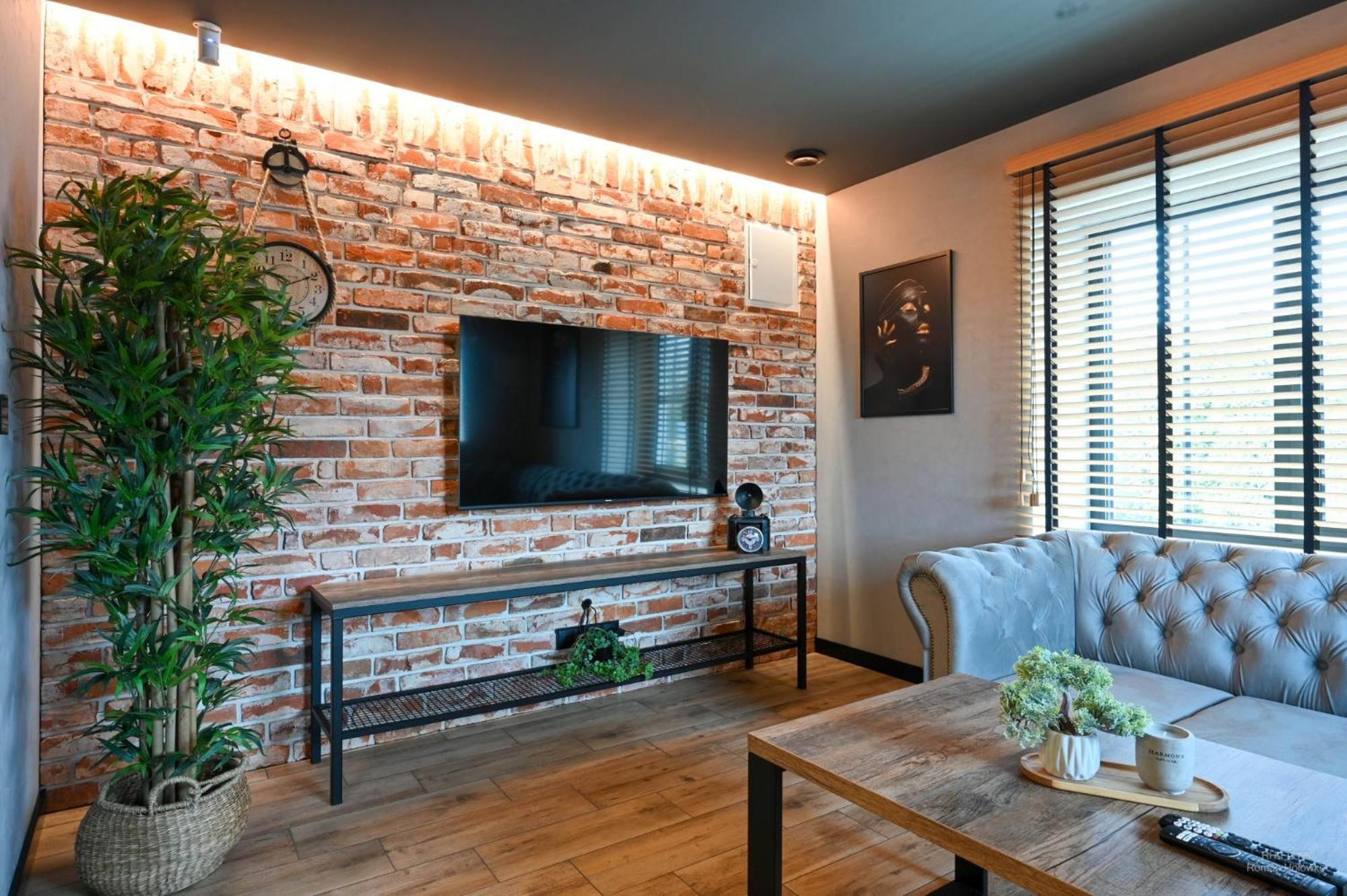Aparthotel Mamma Mia - ออชเวียนชิม ภายนอก รูปภาพ